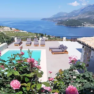 Apartment Argileos, Himare